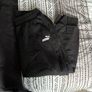 Puma joggers